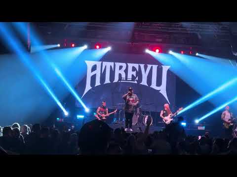 Atreyu – Lip Gloss and Black (Live at The Paramount, Huntington NY – 11/13/2025)
