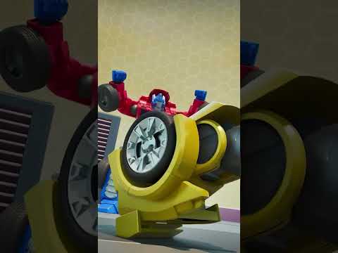 Optimus Prime VS Bumblebee | Transformers: CYBERWORLD | Transformers Official