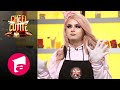 Denis Mărtiscă Machiat și Cu O Perucă Roz La ChefiLaCutiteOficial De Mic Sunt Atras De Frumos