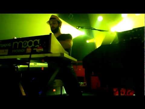 Dopapod "Weird Charlie"