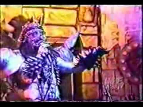 Videoclip de Back to Iraq — GWAR