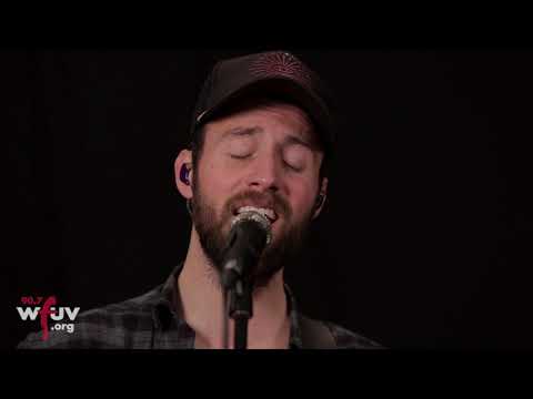 Ruston Kelly - "Mockingbird" (Live at WFUV)