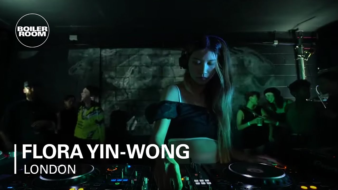 Flora Yin-Wong - Untitled Set