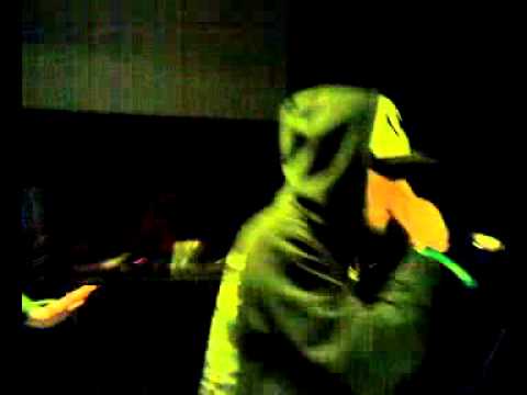 Uzi Junkana & Arangino - Intro live @ Rashomon 18-04-13