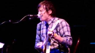 Butch Walker (live in NYC 12/4/09) - Uncomfortably Numb/You Belong With Me