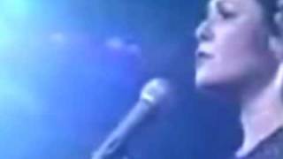 ELIS REGINA LIVE IN JAPAN. july 25 '1979 "Cai Dentro"