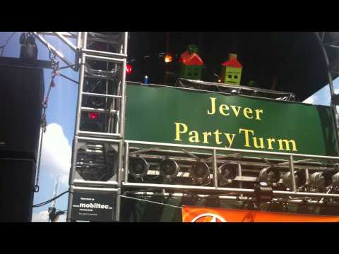 Frühtanz Tange 2011 - Housebatze Live @ Jever Turm