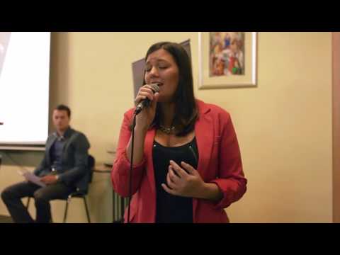 ANĐELI NA PROMOCIJI ROMANA 260 DANA LORENA I DINO JELUSIĆ