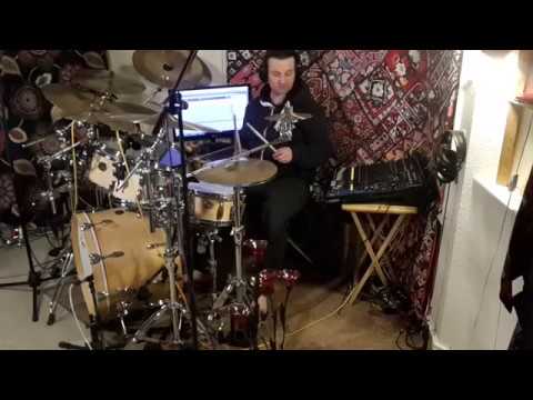 FDT Just Funky   Drumless www FreeDrumlessTracks net