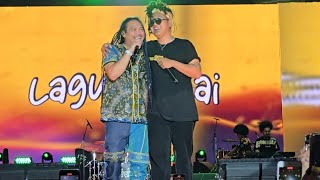 Download lagu COCONUT TREEZ - Welcome to My Paradise | Lagu Santai (feat. Dhyo Haw) live Jakarta Fair 3 Juni 2025 mp3 Download lagu COCONUT TREEZ - Welcome to My Paradise | Lagu Santai (feat. Dhyo Haw) live Jakarta Fair 3 Juni 2025 mp3