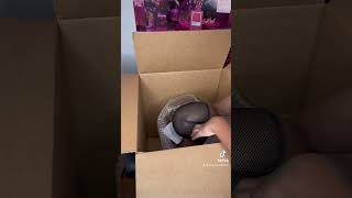 WHAT’S IN THE BOX? 😱