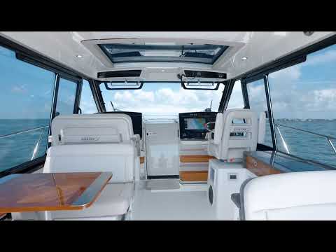 2023 Boston Whaler 405 Conquest Fellowship Video