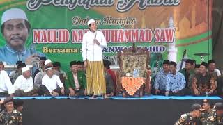 Download lagu Pengajian Lucu KH Anwar Zahid - Antara si Kaya & Si Miskin. mp3 Download lagu Pengajian Lucu KH Anwar Zahid - Antara si Kaya & Si Miskin. mp3