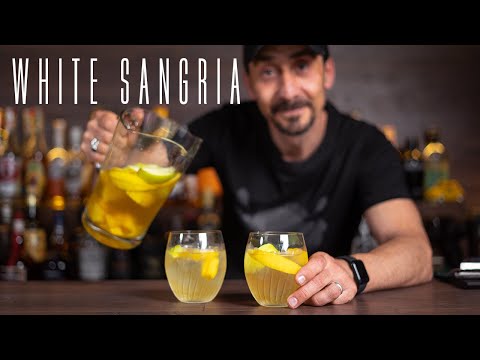 How to make the most delicious White Sangria with Elderflower and Calvados