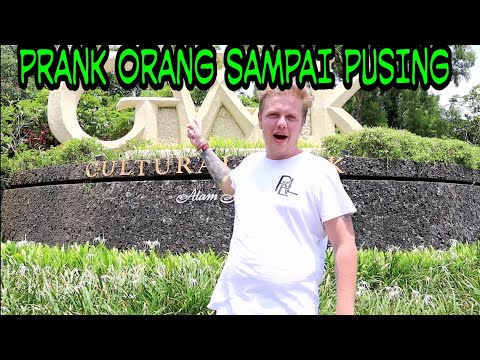 prank-orang-orang-ngajak-ngomong-bahasa-ga-jelas