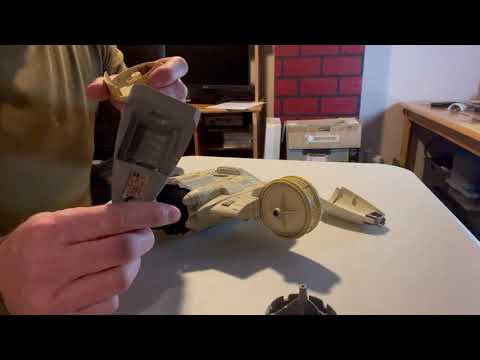 How to disassemble a 1984 Kenner B wing Cockpit
