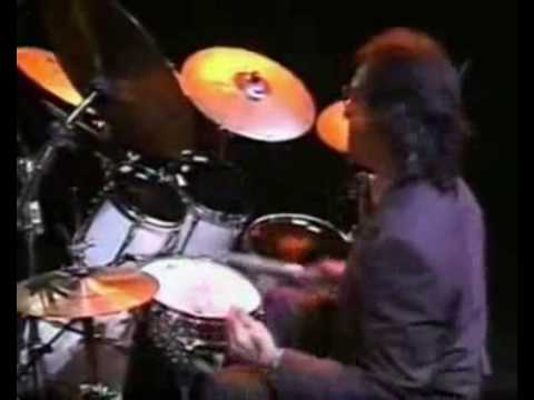 Buddy Rich vs Vinnie Colaiuta