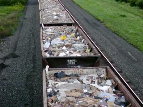 CSX trash train
