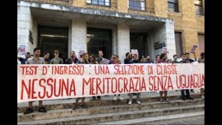 Medicina 2018, no al numero chiuso nel test d'ingresso