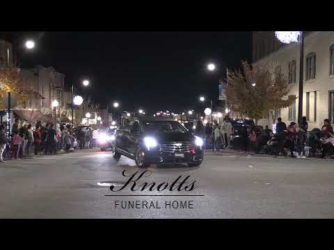 Knott Funeral Home Christmas Parade 2021