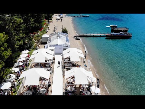 Keep Tahoe Blue, 'Oscar de la Renta Fashion Show: Behind the Scenes'