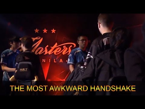 Most awkward handshake in Dota 2 Manila Masters