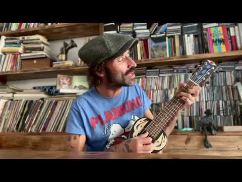 Leiva - Peligrosamente Dark - versión guitalele