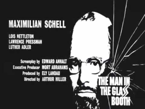 afbeelding The Man In The Glass Booth - Theatrical Trailer