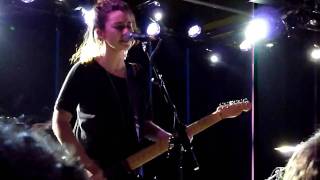 Blood Red Shoes - It Is Happening Again (16.04.10)