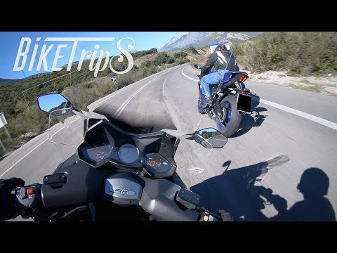 SCOOTER VS SUPERSPORT (AK550 VS R6)
