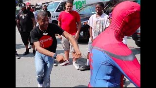 LEEKY BANDZ DANCE BATTLES SPIDERMAN!!!