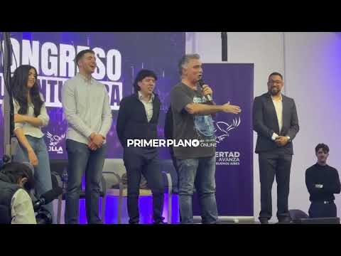 ACTO EN MORÓN: SEBASTIÁN PAREJA ADVIRTIÓ UN CARPETAZO EN SU CONTRA PARA LASTIMAR A MILEI