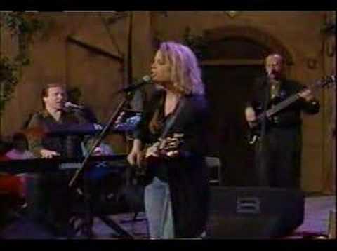 Mary Chapin Carpenter - Passionate Kisses live 1992