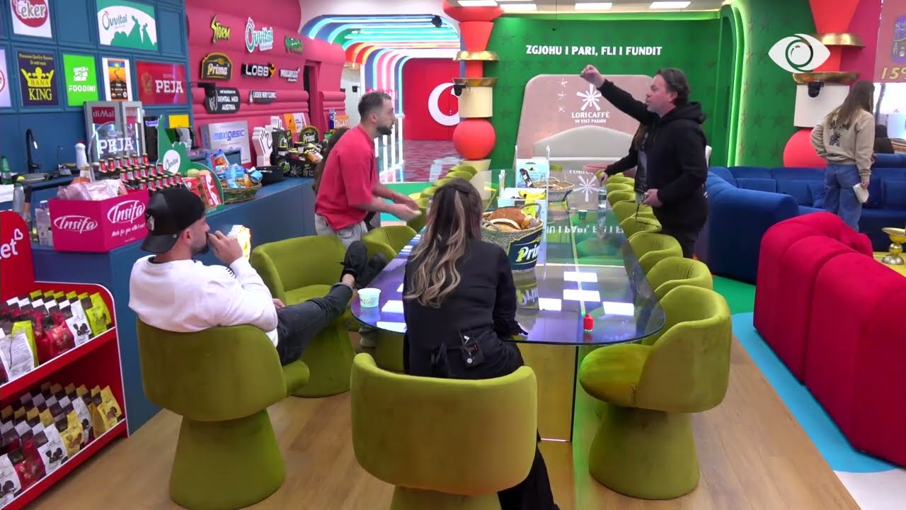 “Ik merr Zarfin e Zi…”/ Laerti debaton me Gertën për Rozanën