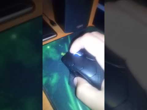 Belaidė žaidimų pelė Corsair Dark Core RGB PRO SE Wireless Gaming Mouse video