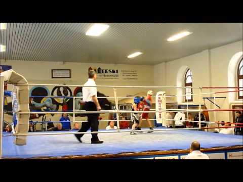 Boxen Falkenstein/Harz - Kampf Rehse (rot) vs. Vogel (blau)