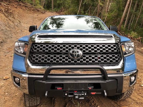 2019 Toyota Tundra Warn VR EVO-12S & Semi-Hidden Winch Bumper