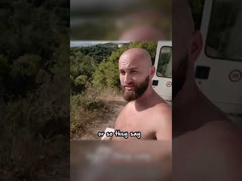 When you camp above the coast | #vanlifediaries #albania #budgettravel