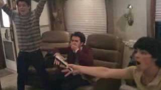 Yo Ho (A Pirate&#39;s Life For Me) - Jonas Brothers