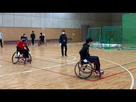 【理学療法学専攻・作業療法学専攻】授業の様子（障がい者スポーツ／車椅子バスケットボール⑤）＿大阪保健医療大学
