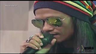 Download lagu Ayie (Leon) - Saling Merindui (Lagu Baru) mp3