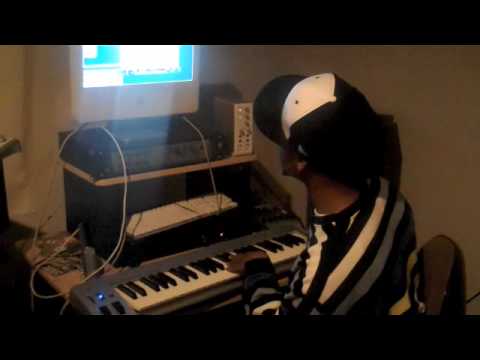 DJ.Fresh 'The Worlds Freshest' Making A Beat #1