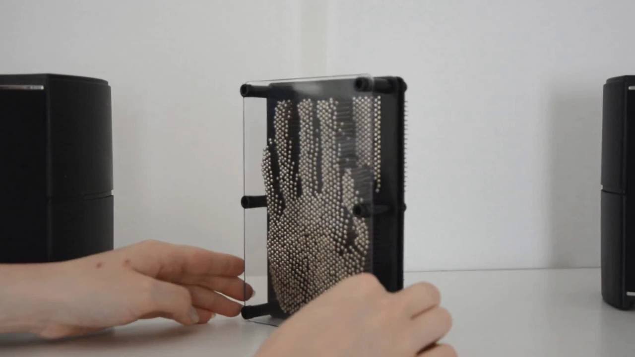 3D Nagelbild - das kultige Nagelspiel