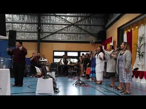 Everlasting Praise - Yahweh (Live)