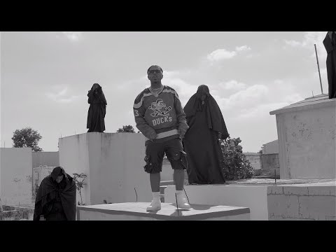 Calvin Klein (Video Oficial)