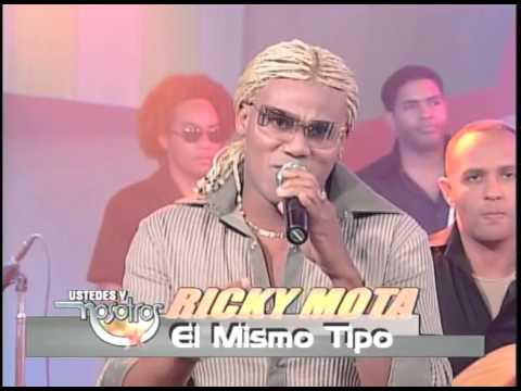 Ricky Mota y orquesta en Ustedes y Nosotros Mayo 2004
