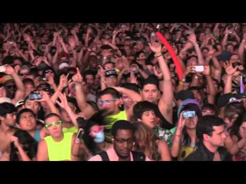 BOYS NOIZE - WELCOME BACK INTRO @ HARD SUMMER DAY 1 - 8.3.2012