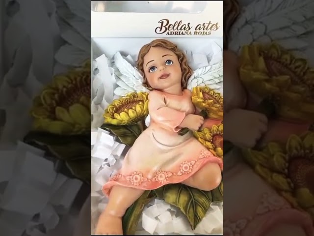 Vídeo relacionado con Heart Tong Figuras de ángel decorativas, estatuas de ángel, figura de resina blanca, para decoración de cementerio y casa, decoración de jardín, decoración de tumba, bodas, Navidad y más