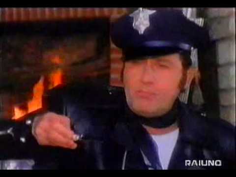 sordi mangia all'americana