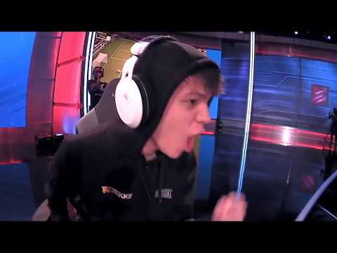 F2Tekks Skill move Elastico and la croqueta cross console final ELEAGUE FUT Champions Cup